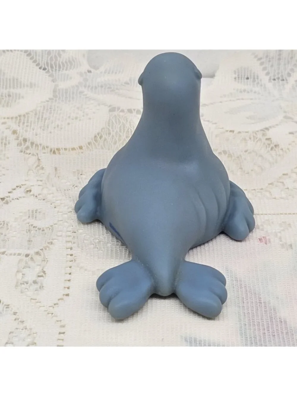 Fisher-Price Little People Zoo Talkers Blue Gray Seal Interactive Figure 2011